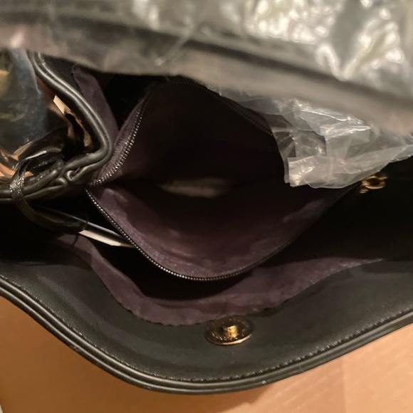 Aota Elena Black Faux croc bucket bag NWT croc top bucket bag - Picture 6 of 9